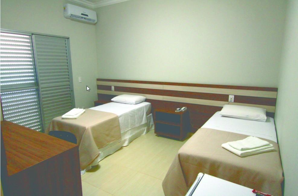 Hotel Avenida Joao Pinheiro Phòng bức ảnh