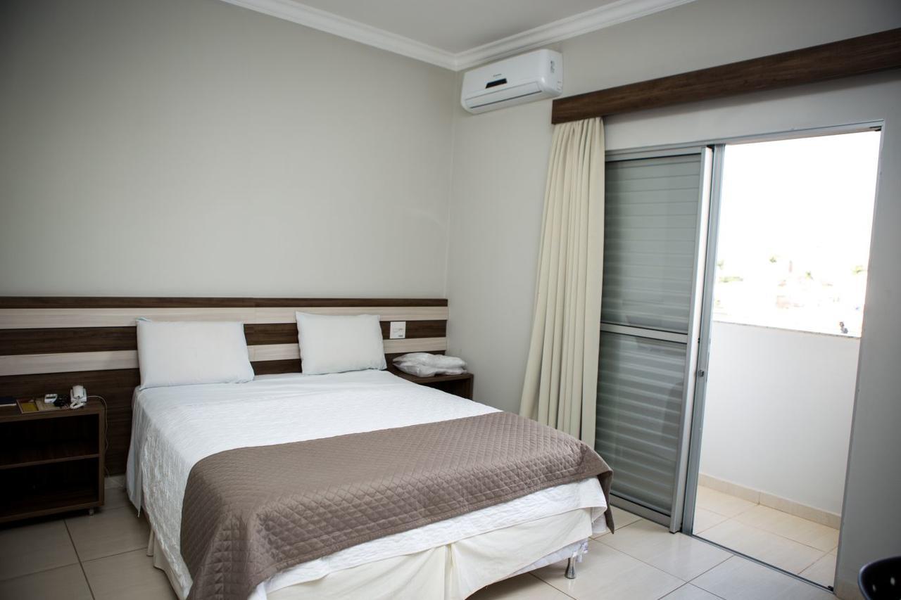 Hotel Avenida Joao Pinheiro Ngoại thất bức ảnh