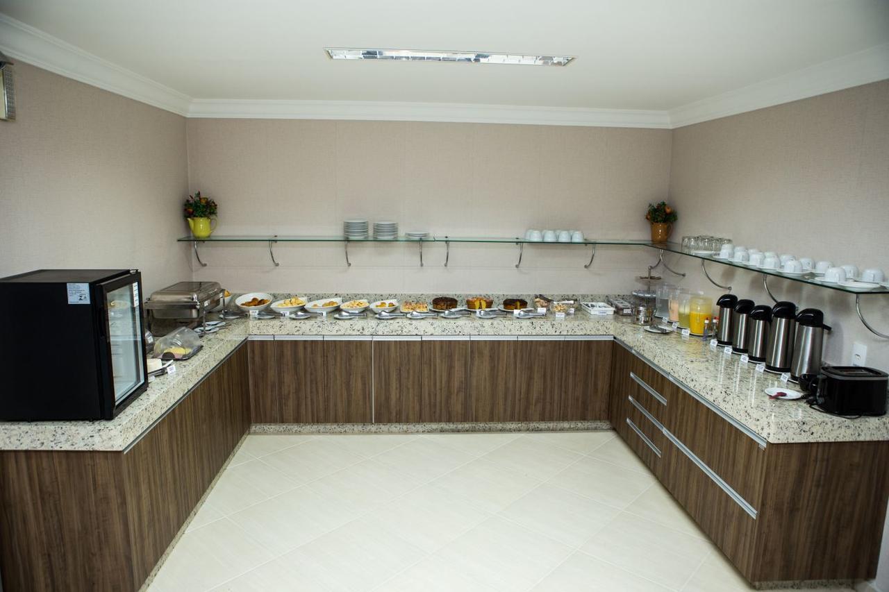 Hotel Avenida Joao Pinheiro Ngoại thất bức ảnh