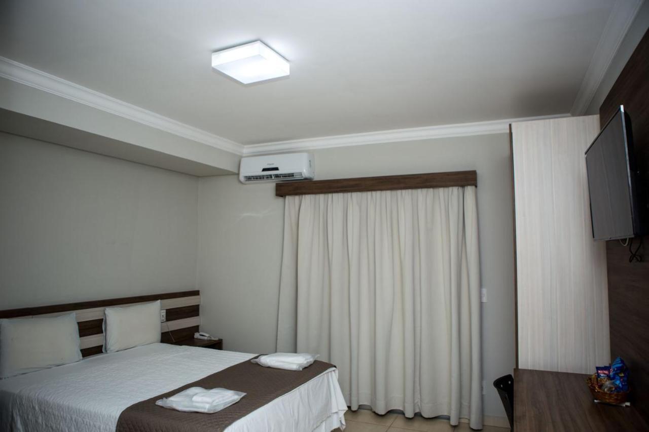 Hotel Avenida Joao Pinheiro Ngoại thất bức ảnh